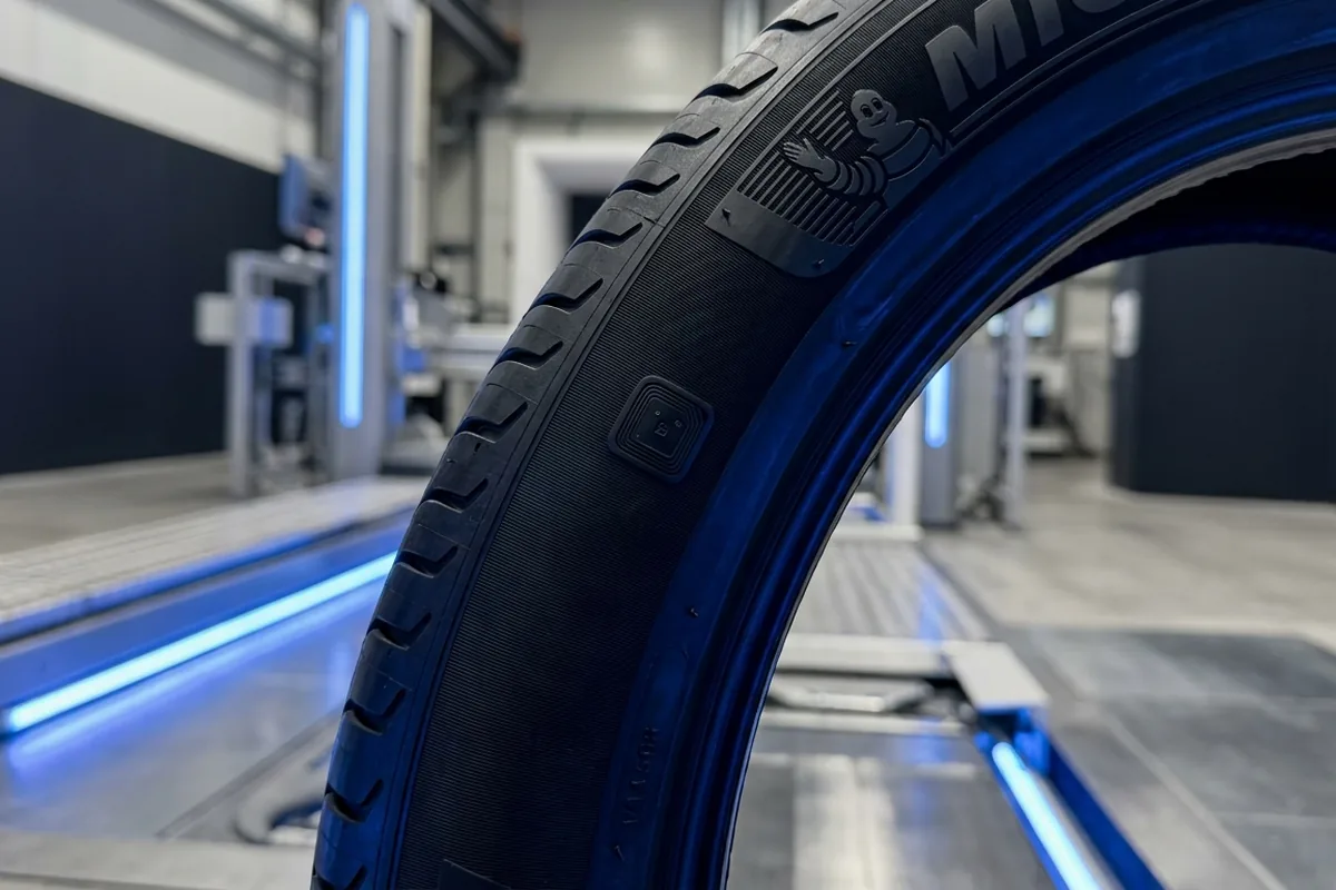Opony z chipami RFID i osiem milionów sztuk rocznie: Z wizytą w sercu fabryki Michelin w Vitorii