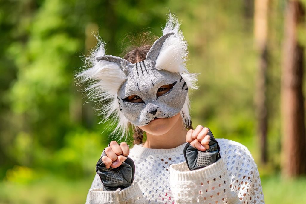 Kim są therianie? Nowy trend z TikToka podbija ulice i budzi kontrowersje